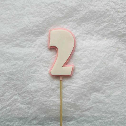 Фигурка из шоколадной глазури 