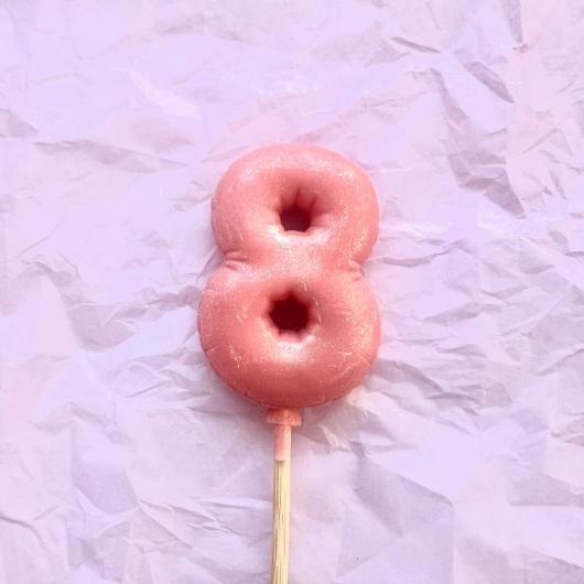 Фигурка из шоколадной глазури 