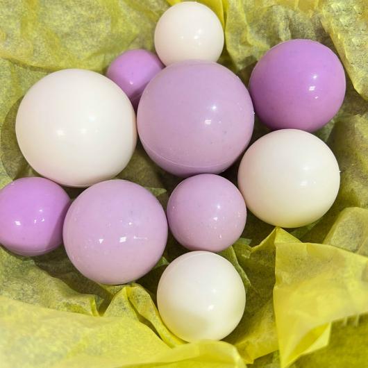 Сферы из глазури, бело-сиреневые 10 шт